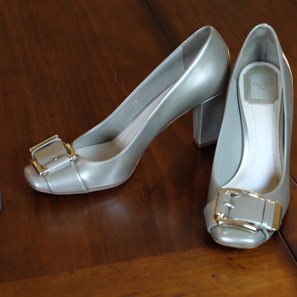 Christian Dior Block Heel with Toe Buckle Accent - Picture 1 of 7
